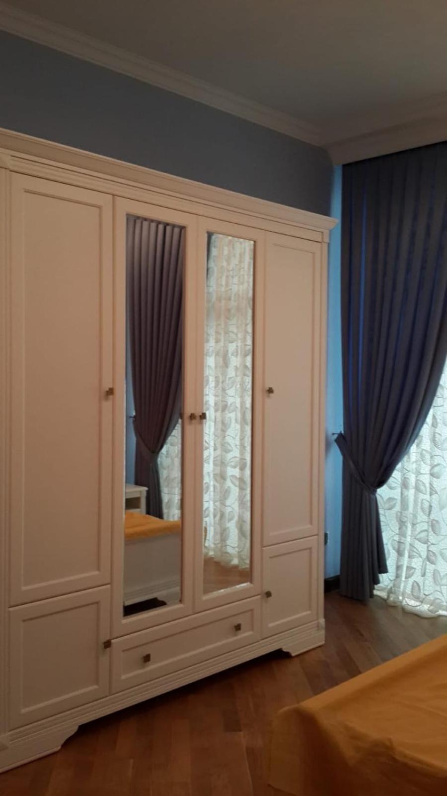Deluxe In Apartment *